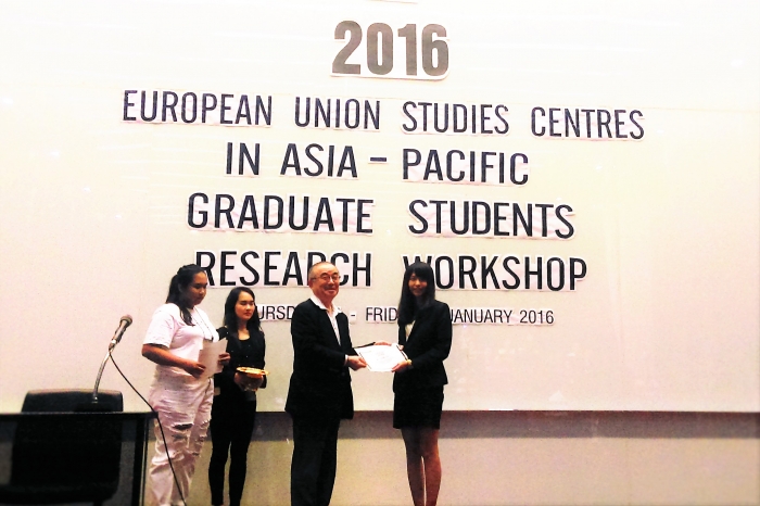 Li-Shin, Tsai from National Taiwan University receives Best MA Thesis Award at 2016 EU Centre Asia-Pacific Research Workshop